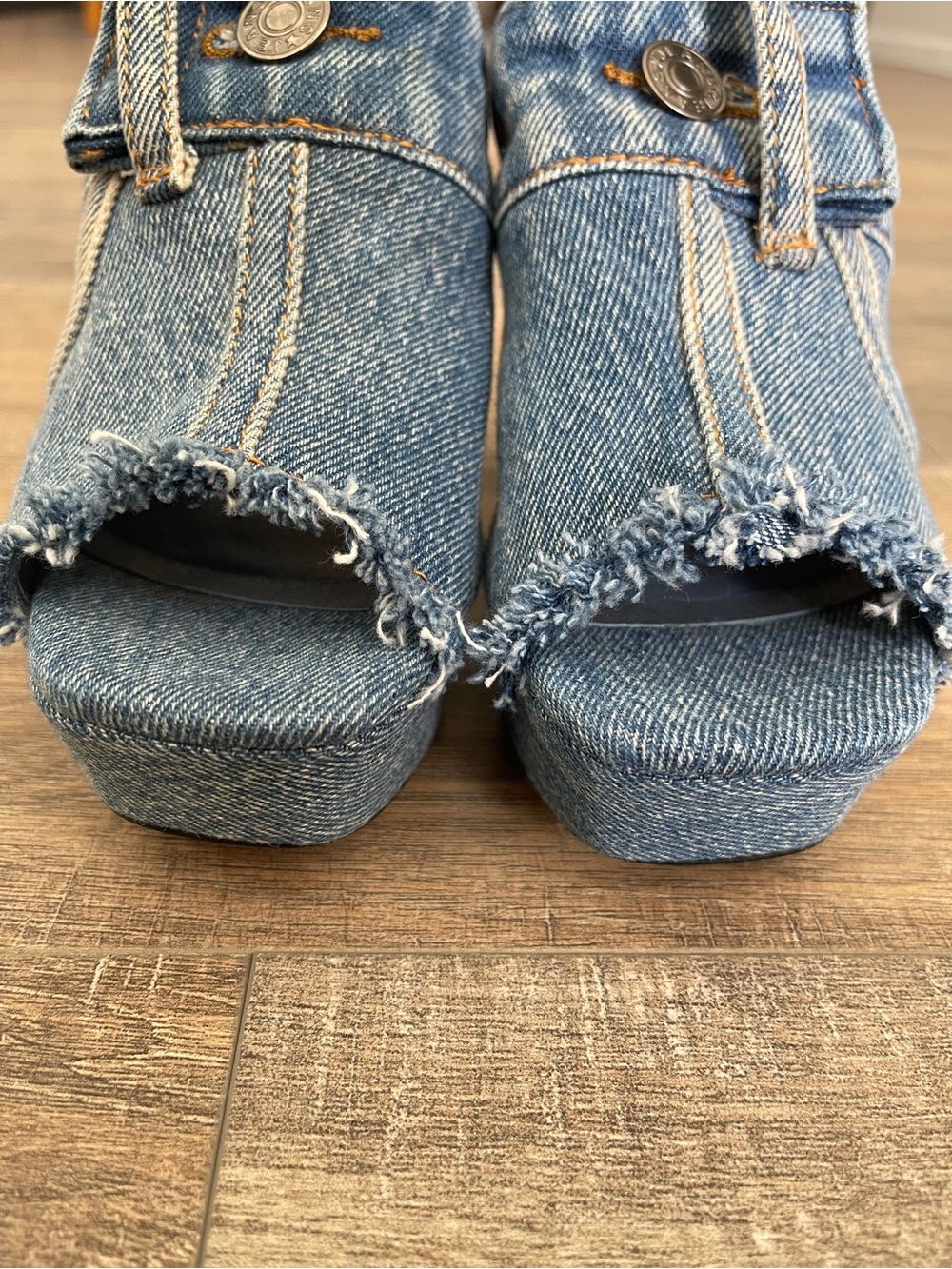 New Jeffrey Campbell Magda Platform Sandal size 6 - Picture 4 of 10